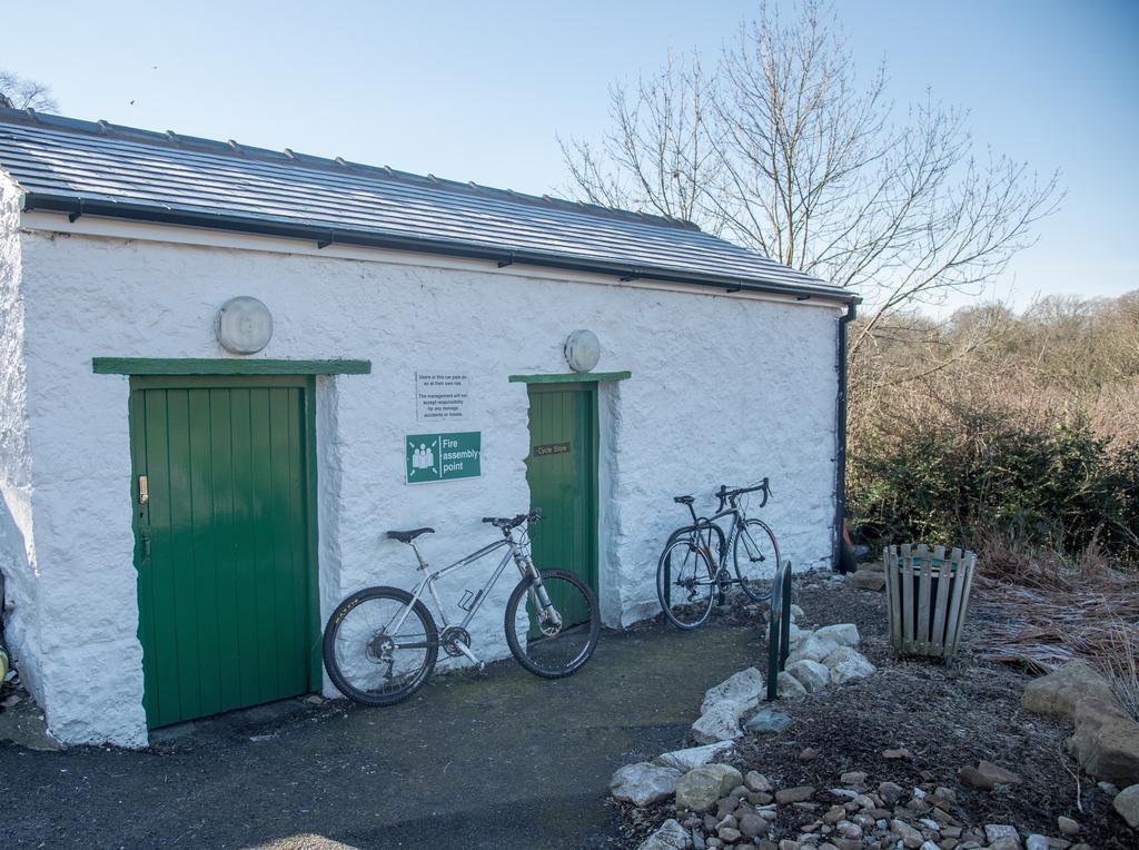 Ingleton Hostel エクステリア 写真